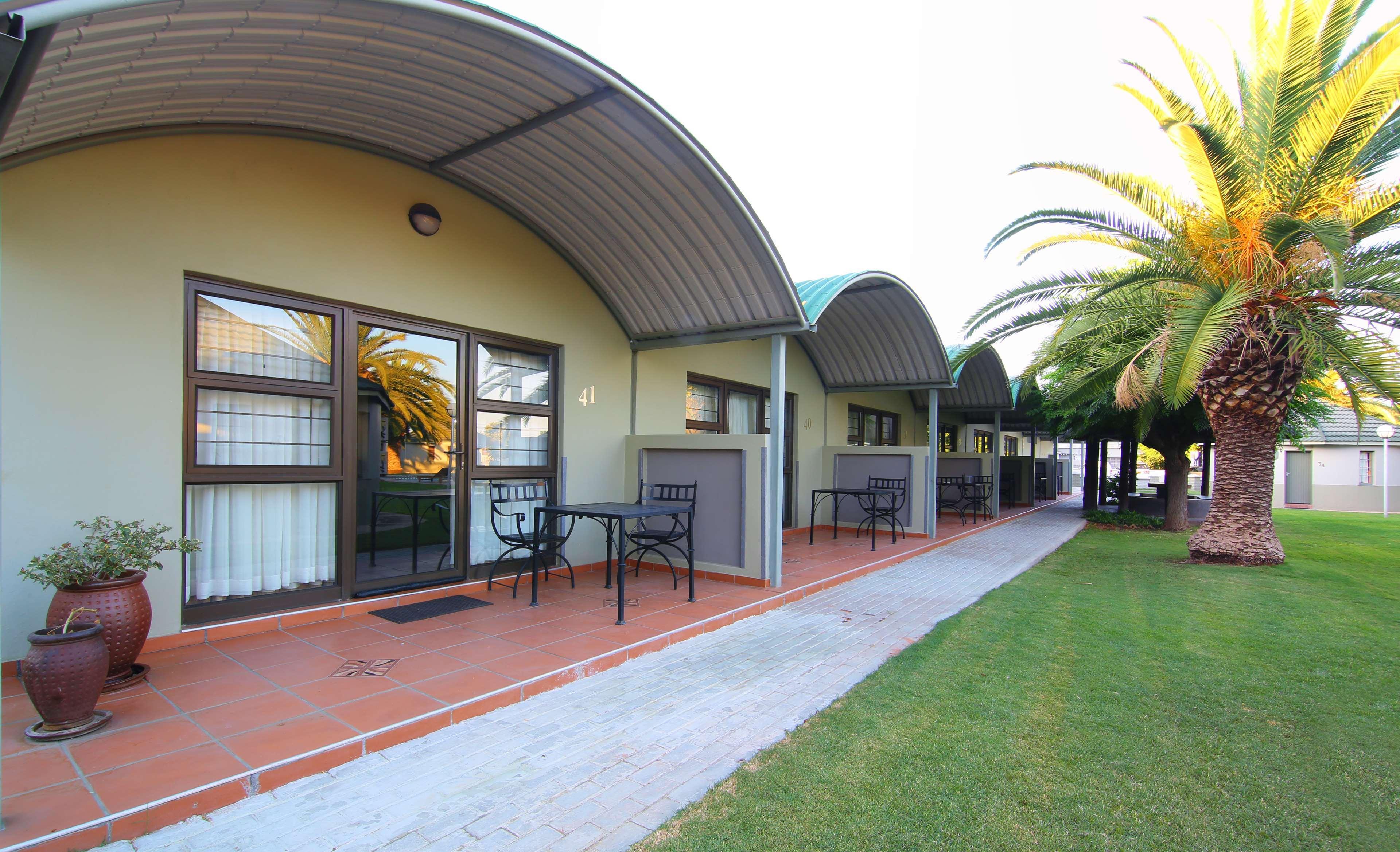 Kalahari Arms Hotel Khemsbok ภายนอก รูปภาพ
