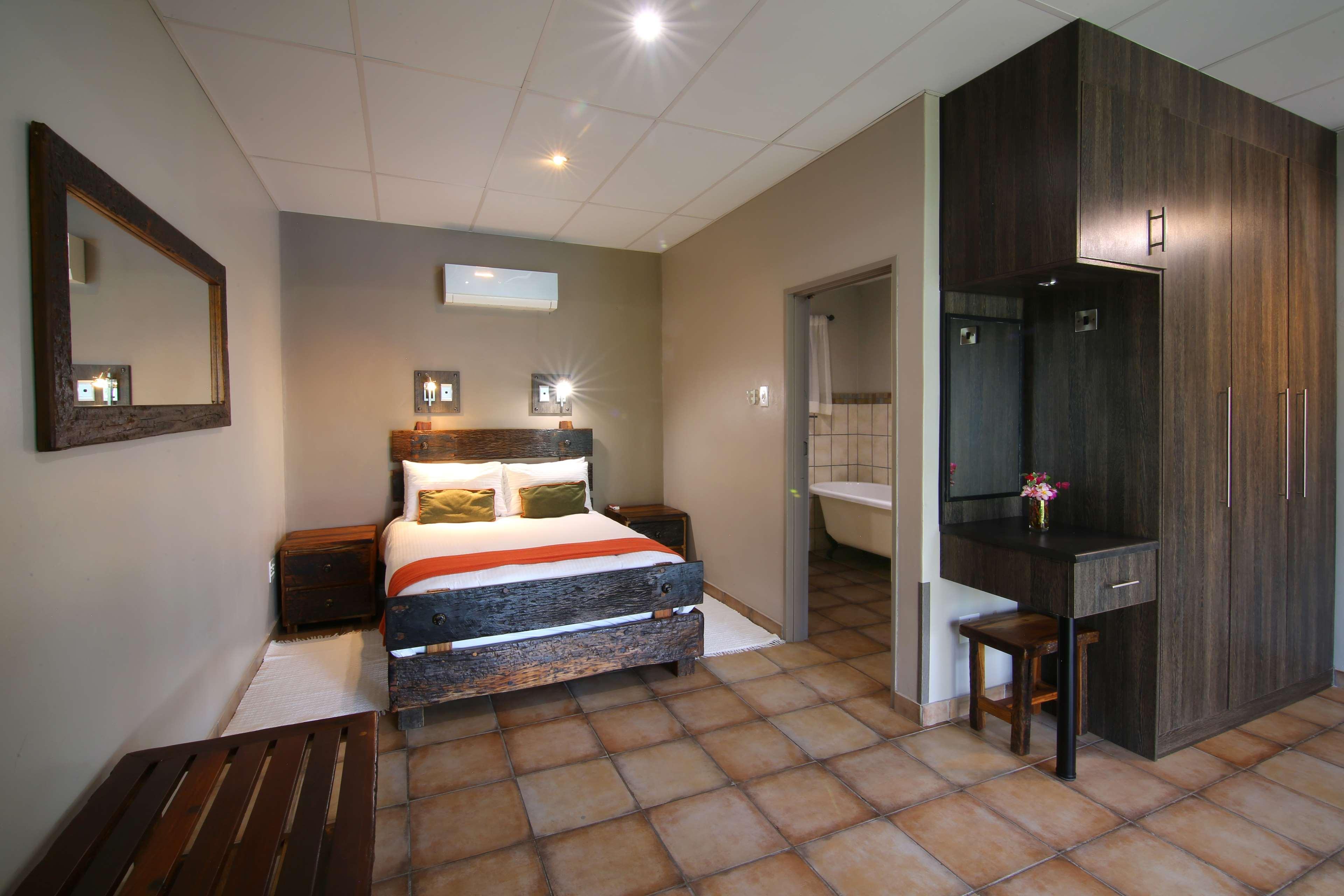 Kalahari Arms Hotel Khemsbok ภายนอก รูปภาพ