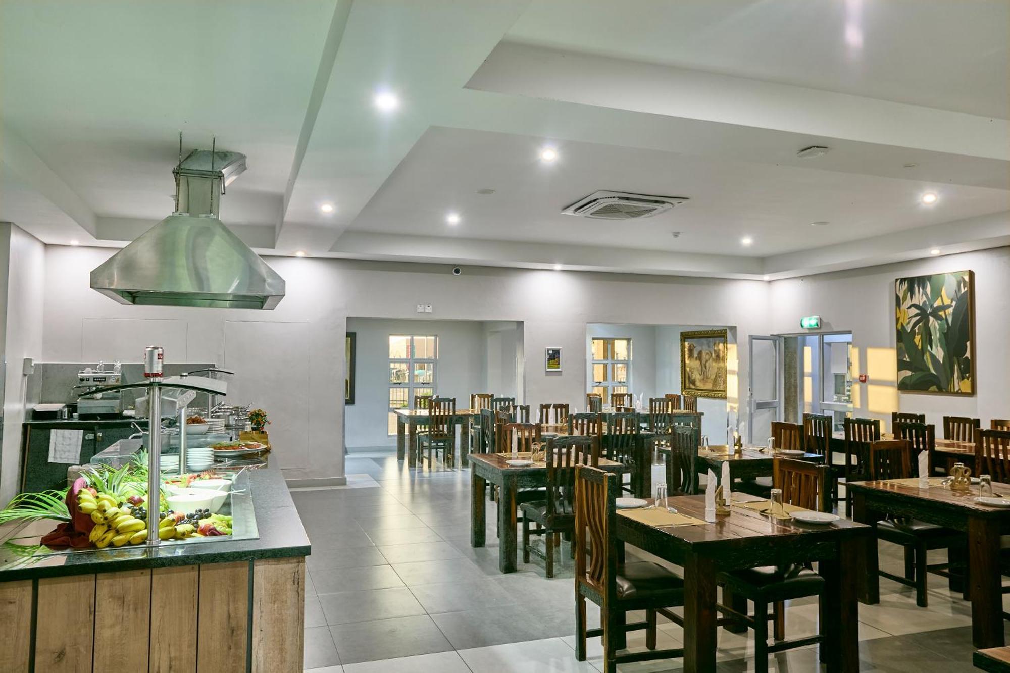 Kalahari Arms Hotel Khemsbok ภายนอก รูปภาพ